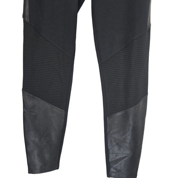 Assets Spanx Black Faux Leather Accents Moto Athletic Leggings L - Picture 2 of 5